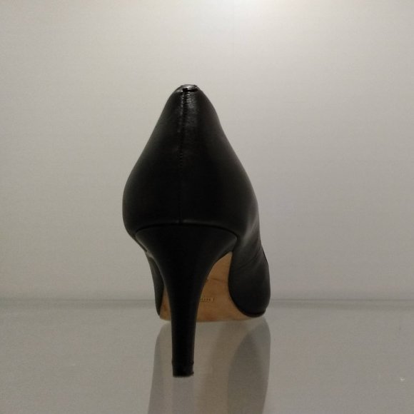 Cole Hann Black Pumps, 7.5 AA - Picture 4 of 6